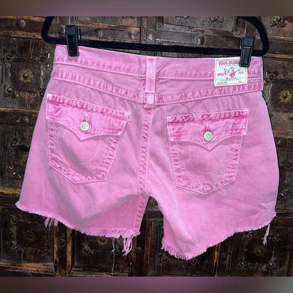 True Religion Overdye Jayde Button Fly Boyfriend Short in Punch Size 29 - Picture 3 of 9